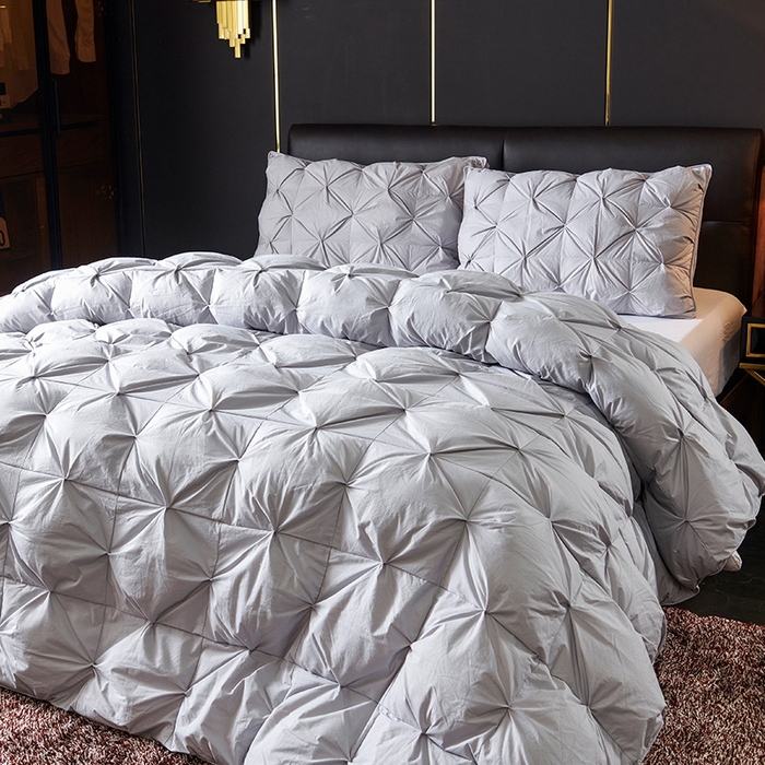 91家纺网 家纺一手货源 找家纺 全棉扭花羽毛被加厚保暖95白鹅绒被子秋冬春秋被冬被直播供货