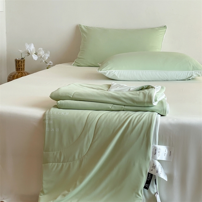 91家纺网 家纺一手货源 找家纺 佳汐蓝家纺 2025新款岛屿漫游凉感夏被 椰林绿