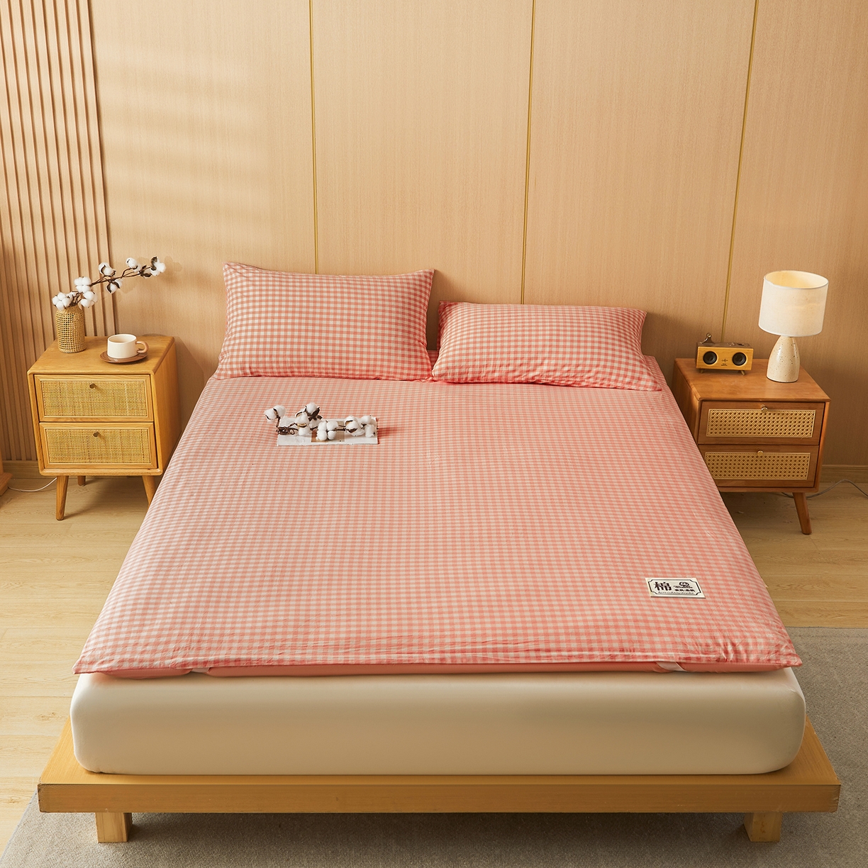 91家纺网 家纺一手货源 找家纺 晓时候 20252新款可拆洗新疆棉花床垫被褥子学生宿舍亲肤水洗棉棉花床垫-家用款 蜜粉小格