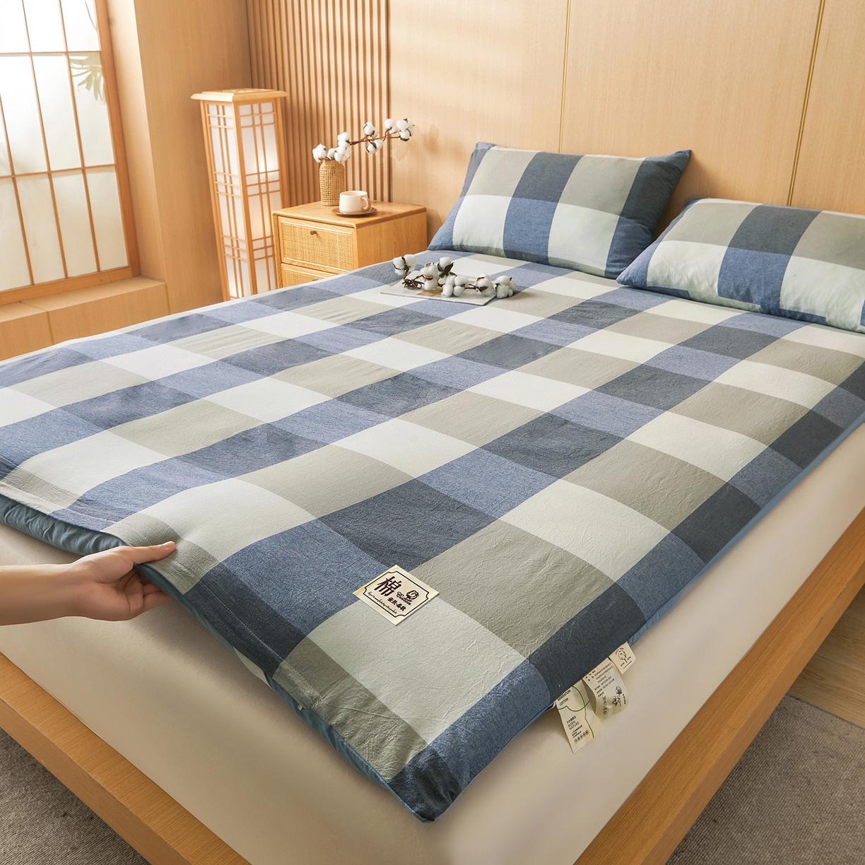 91家纺网 家纺一手货源 找家纺 晓时候 20252新款可拆洗新疆棉花床垫被褥子学生宿舍亲肤水洗棉棉花床垫-家用款 烟灰大格