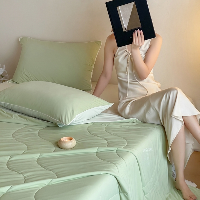 91家纺网 家纺一手货源 找家纺 佳汐蓝家纺 2025新款岛屿漫游凉感夏被 椰林绿