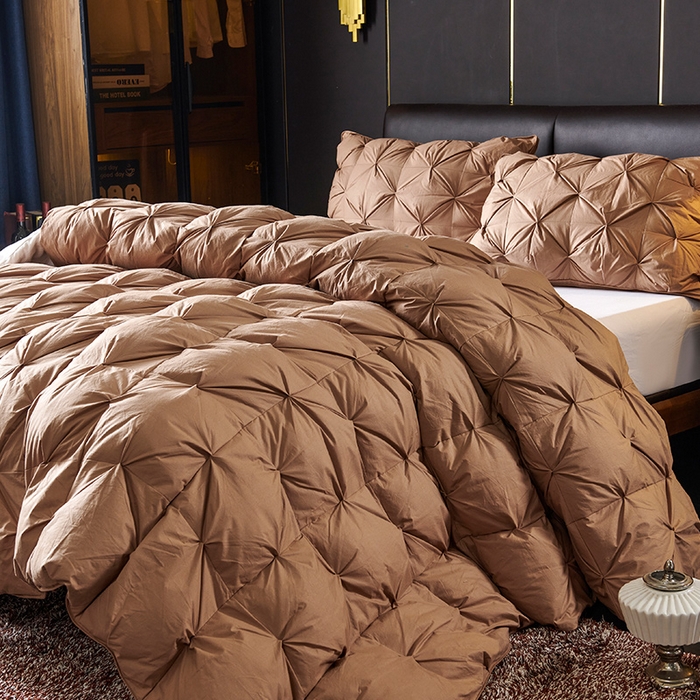 91家纺网 家纺一手货源 找家纺 全棉扭花羽毛被加厚保暖95白鹅绒被子秋冬春秋被冬被直播供货