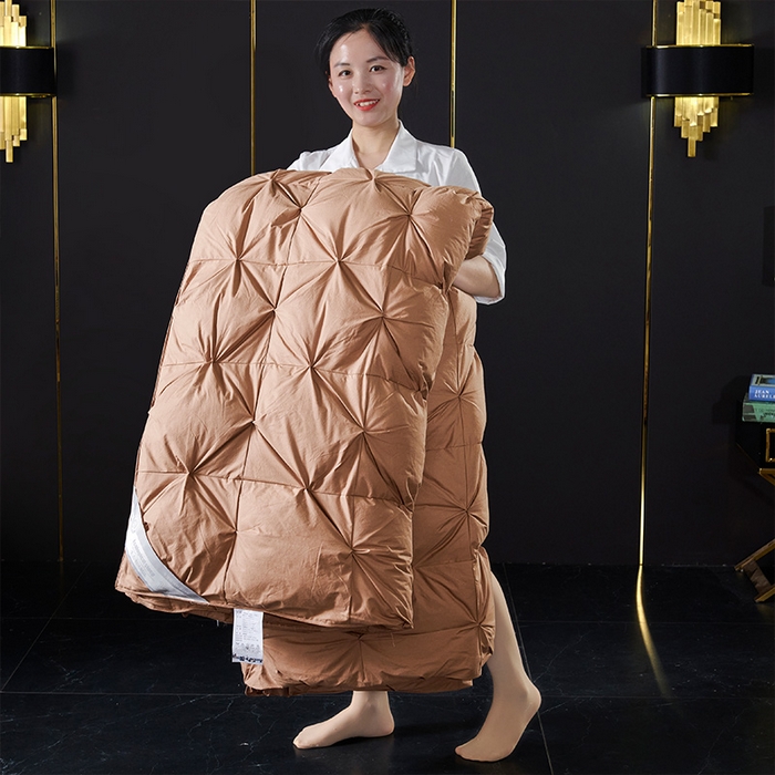 91家纺网 家纺一手货源 找家纺 全棉扭花羽毛被加厚保暖95白鹅绒被子秋冬春秋被冬被直播供货