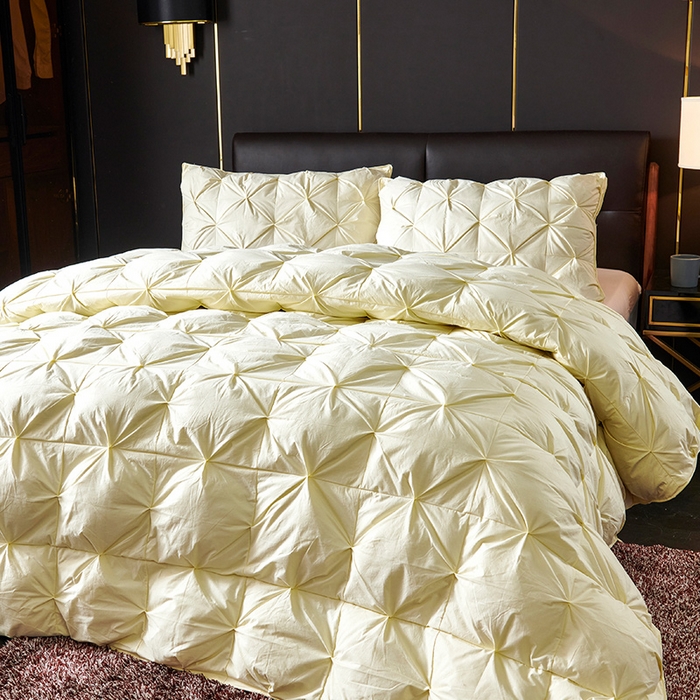 91家纺网 家纺一手货源 找家纺 全棉扭花羽毛被加厚保暖95白鹅绒被子秋冬春秋被冬被直播供货