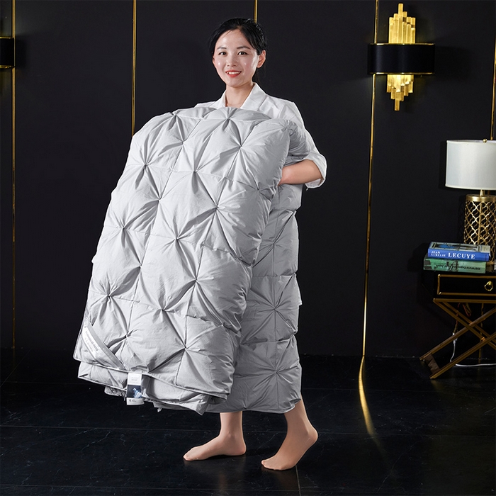 91家纺网 家纺一手货源 找家纺 全棉扭花羽毛被加厚保暖95白鹅绒被子秋冬春秋被冬被直播供货