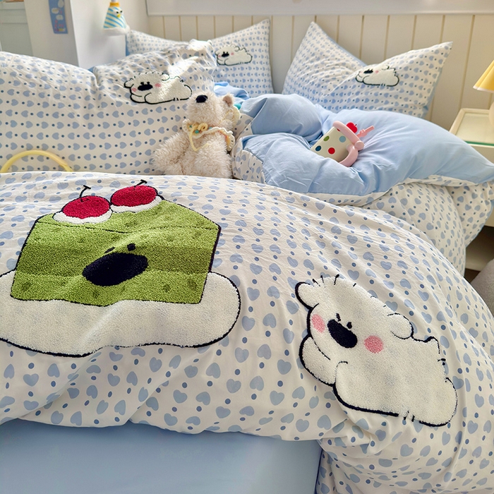 91家纺网 家纺一手货源 找家纺 罗亿家纺 2025新款110g高克重云朵棉直播热款毛巾绣四件套 抹茶蛋糕狗