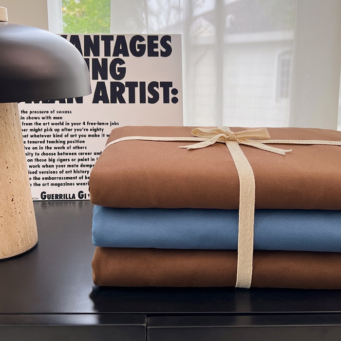 91家纺网 家纺一手货源 找家纺 思诺羽床笠 2025新款水洗棉四件套 克莱因蓝