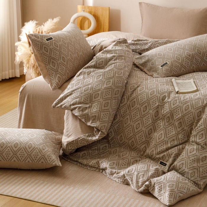 91家纺网 家纺一手货源 找家纺 艾莱家纺 2025新款棉麻风色织提花水洗棉全棉纯棉四件套-梦享 梦享-稻香咖