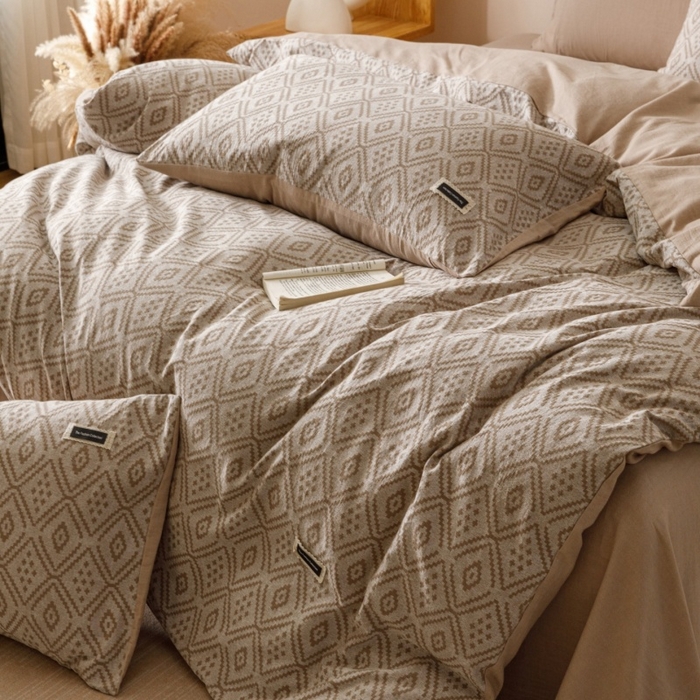 91家纺网 家纺一手货源 找家纺 艾莱家纺 2025新款棉麻风色织提花水洗棉全棉纯棉四件套-梦享 梦享-稻香咖