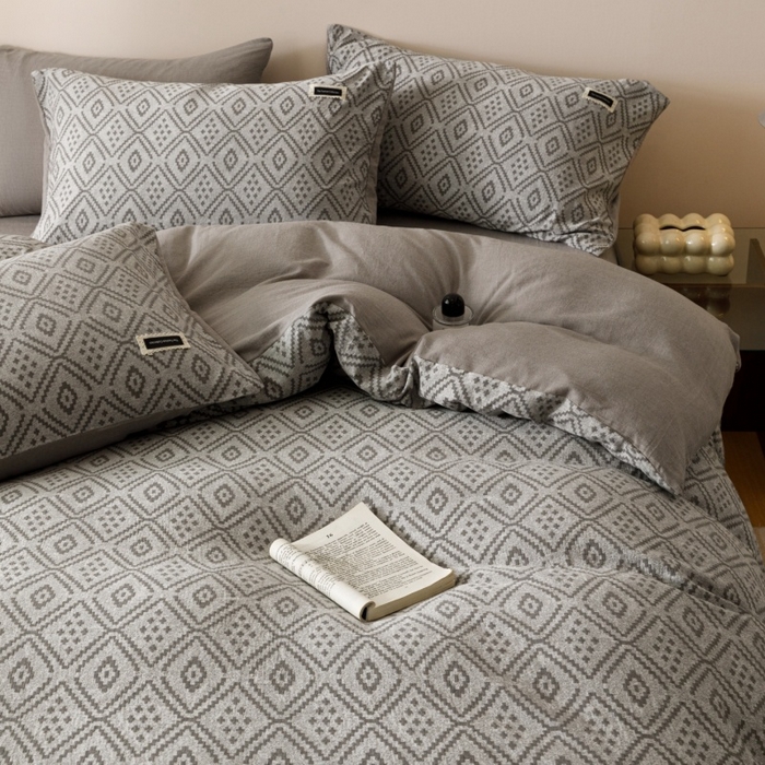 91家纺网 家纺一手货源 找家纺 艾莱家纺 2025新款棉麻风色织提花水洗棉全棉纯棉四件套-梦享 梦享-北欧灰