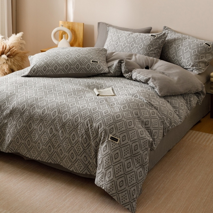 91家纺网 家纺一手货源 找家纺 艾莱家纺 2025新款棉麻风色织提花水洗棉全棉纯棉四件套-梦享 梦享-北欧灰