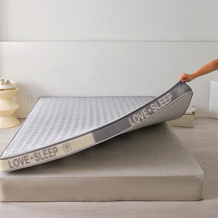 91家纺网 家纺一手货源 找家纺 苏赫床垫 2025新款牛奶丝乳胶床垫立体款床垫 灰色波纹