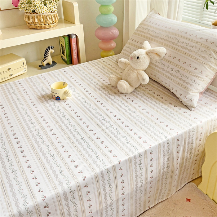 91家纺网 家纺一手货源 找家纺 名兮家居 2025新款全棉纯棉13372学生床上下铺单床单 樱桃花