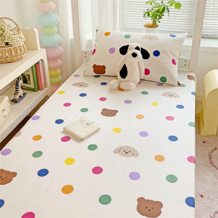 91家纺网 家纺一手货源 找家纺 名兮家居 2025新款全棉纯棉13372学生床上下铺单床单 波点小熊