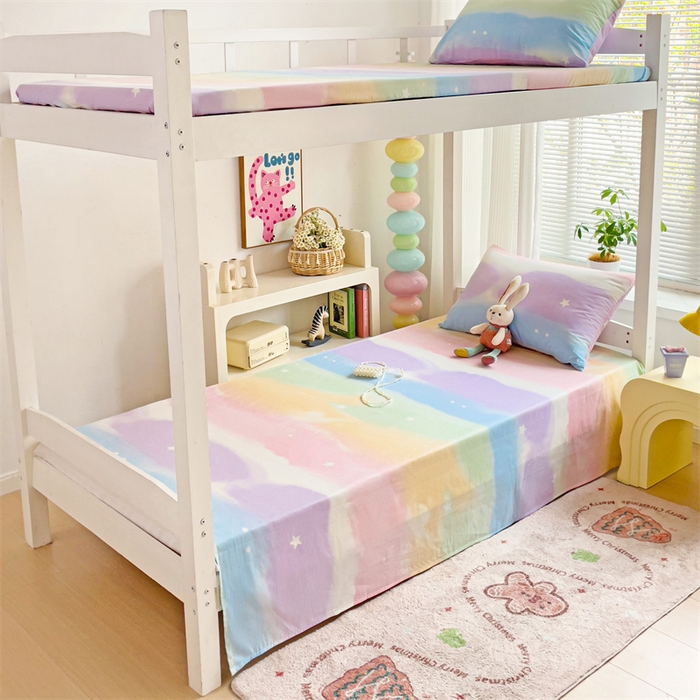 91家纺网 家纺一手货源 找家纺 名兮家居 2025新款全棉纯棉13372学生床上下铺单床单 彩色天空