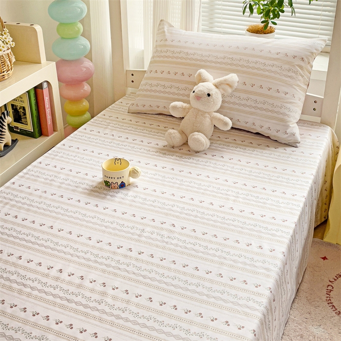 91家纺网 家纺一手货源 找家纺 名兮家居 2025新款全棉纯棉13372学生床上下铺单床单 樱桃花