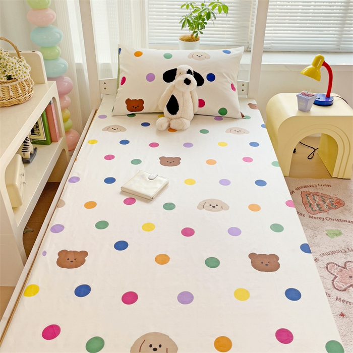 91家纺网 家纺一手货源 找家纺 名兮家居 2025新款全棉纯棉13372学生床上下铺单床单 波点小熊