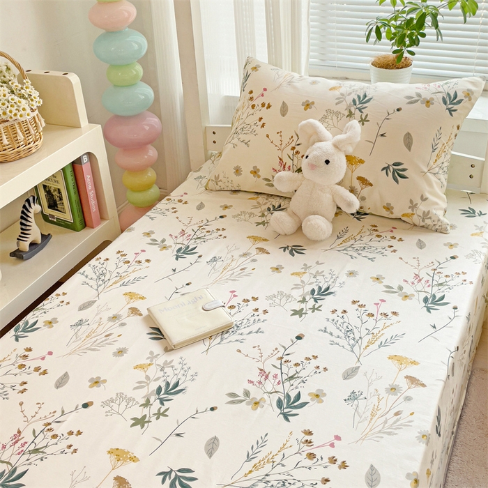 91家纺网 家纺一手货源 找家纺 名兮家居 2025新款全棉纯棉13372学生床上下铺单床单 东篱