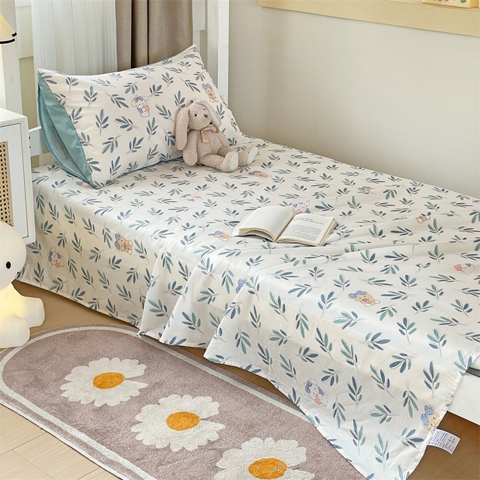 91家纺网 家纺一手货源 找家纺 名兮家居 2025新款全棉纯棉13372学生床上下铺单床单 花花熊