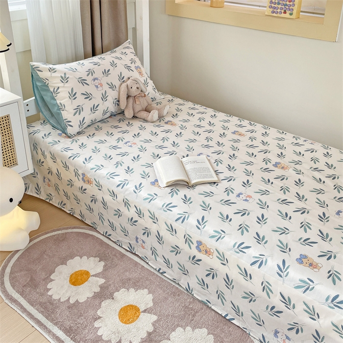 91家纺网 家纺一手货源 找家纺 名兮家居 2025新款全棉纯棉13372学生床上下铺单床单 花花熊