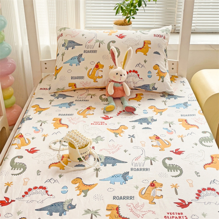 91家纺网 家纺一手货源 找家纺 名兮家居 2025新款全棉纯棉13372学生床上下铺单床单 恐龙王国