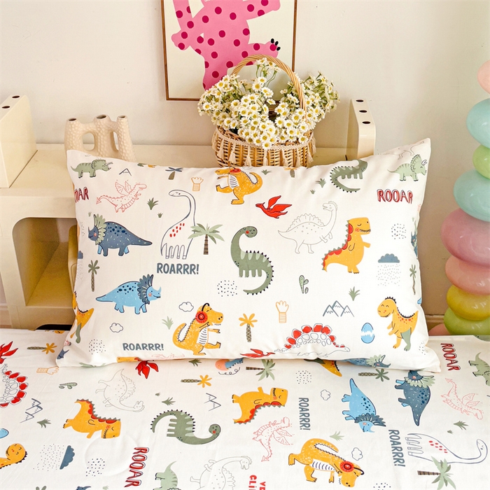 91家纺网 家纺一手货源 找家纺 名兮家居 2025新款全棉纯棉13372学生床上下铺单床单 恐龙王国