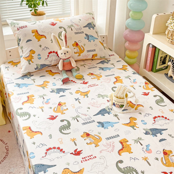 91家纺网 家纺一手货源 找家纺 名兮家居 2025新款全棉纯棉13372学生床上下铺单床单 恐龙王国