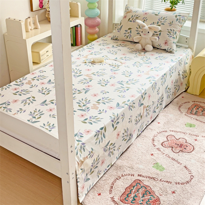 91家纺网 家纺一手货源 找家纺 名兮家居 2025新款全棉纯棉13372学生床上下铺单床单 轻纱漫舞