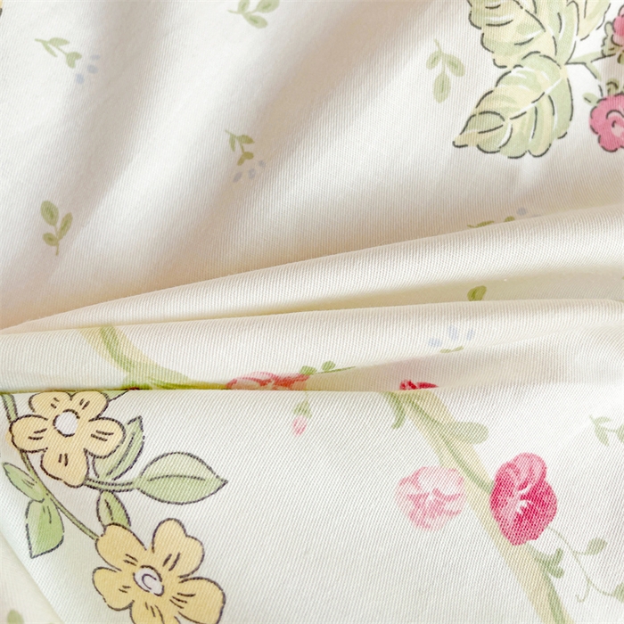 91家纺网 家纺一手货源 找家纺 名兮家居 2025新款全棉纯棉13372学生床上下铺单床单 甜蜜兔兔