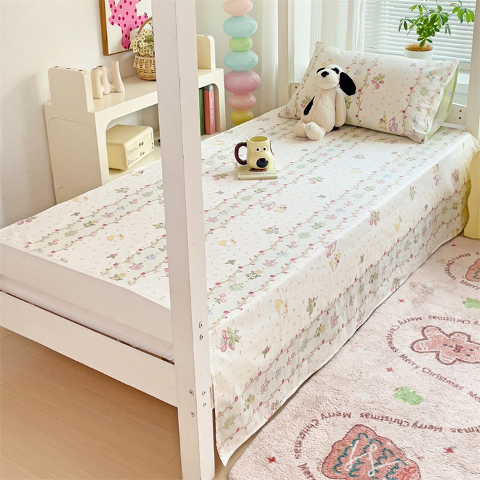 91家纺网 家纺一手货源 找家纺 名兮家居 2025新款全棉纯棉13372学生床上下铺单床单 甜蜜兔兔