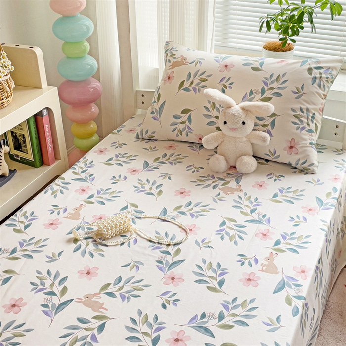 91家纺网 家纺一手货源 找家纺 名兮家居 2025新款全棉纯棉13372学生床上下铺单床单 轻纱漫舞