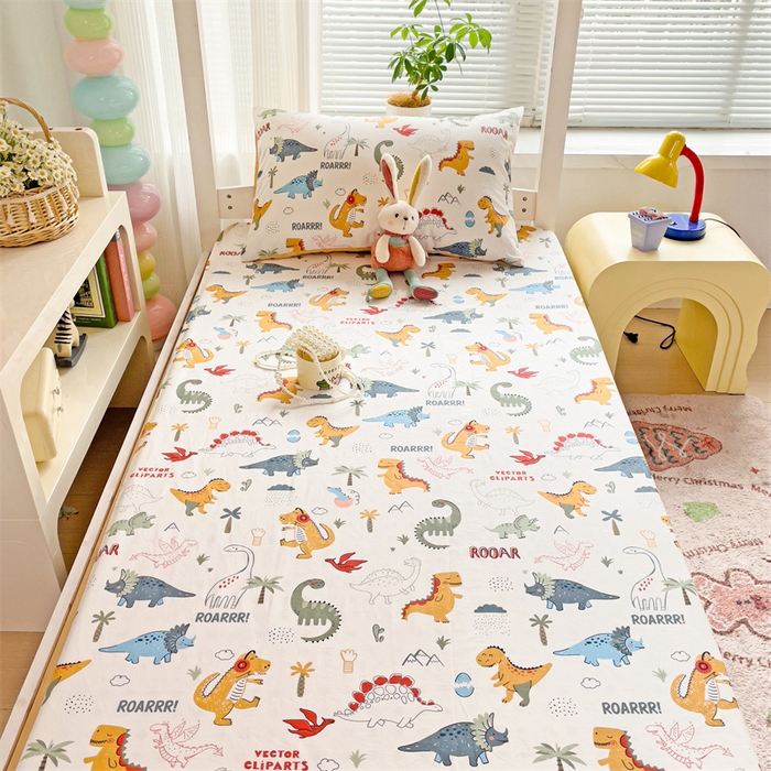 91家纺网 家纺一手货源 找家纺 名兮家居 2025新款全棉纯棉13372学生床上下铺单床单 恐龙王国