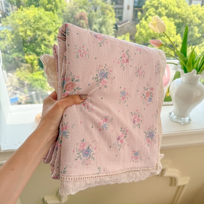 91家纺网 家纺一手货源 找家纺 （总）Mata蔓塔家 2025新款云感双层纱全棉镂空花边四件套