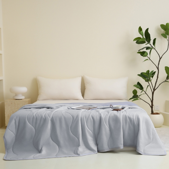 91家纺网 家纺一手货源 找家纺 眠多宝 2025新款纯色凉感丝夏被夏凉被空调被跨境热品temu希音TK外贸 浅灰
