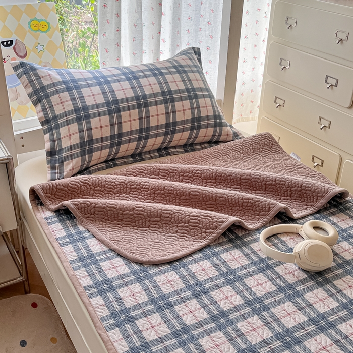 91家纺网 家纺一手货源 找家纺 慕晨 2025新款全棉学生床盖宿舍印花纯棉床盖三件套AB版皆可用四季通用直播 莉莉格