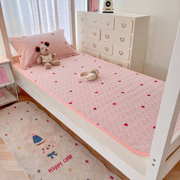 91家纺网 家纺一手货源 找家纺 慕晨 2025新款全棉学生床盖宿舍印花纯棉床盖三件套AB版皆可用四季通用直播 小红心