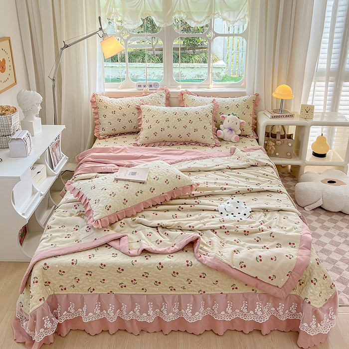 金梦家居 2025新款印花小竹棉花边夹棉床盖夏被四件套 樱桃