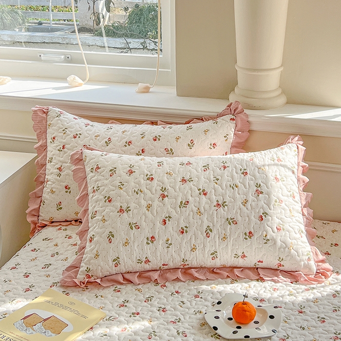 91家纺网 家纺一手货源 找家纺 金梦家居 2025新款印花小竹棉花边夹棉床盖被套四件套 花恋