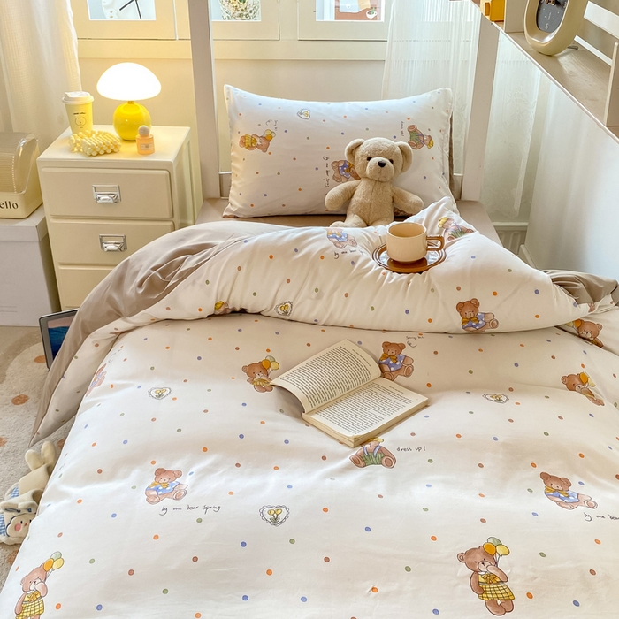 91家纺网 家纺一手货源 找家纺 芷凡家纺 2025新款水洗棉双层纱学生三件套宿舍上下铺三件套 点点熊