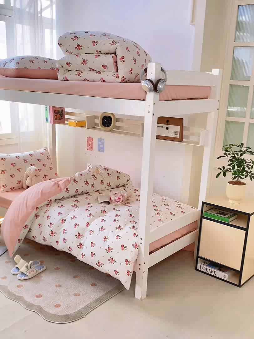 91家纺网 家纺一手货源 找家纺 芷凡家纺 2025新款水洗棉双层纱学生三件套宿舍上下铺三件套 旧约