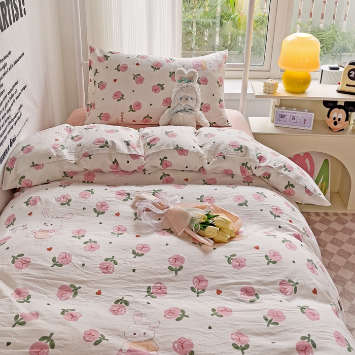 91家纺网 家纺一手货源 找家纺 芷凡家纺 2025新款水洗棉双层纱学生三件套宿舍上下铺三件套 曼塔玫瑰