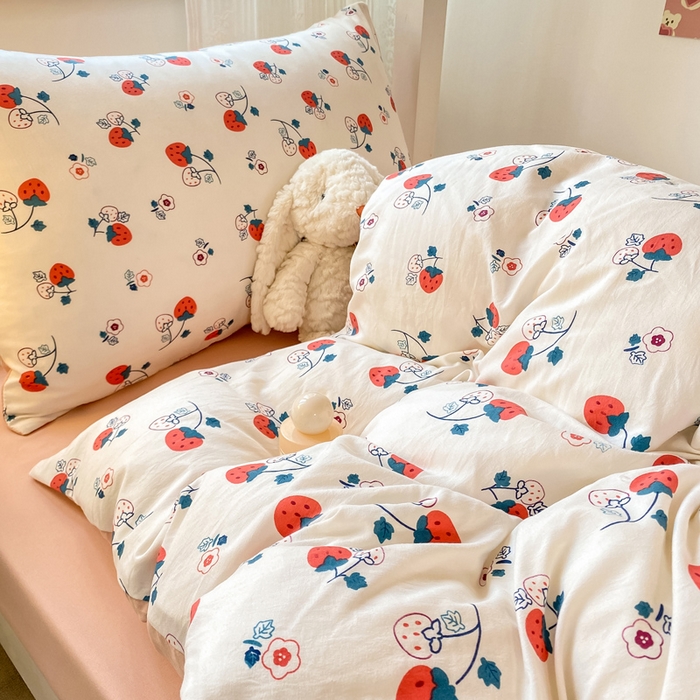 91家纺网 家纺一手货源 找家纺 芷凡家纺 2025新款水洗棉双层纱学生三件套宿舍上下铺三件套 莓果