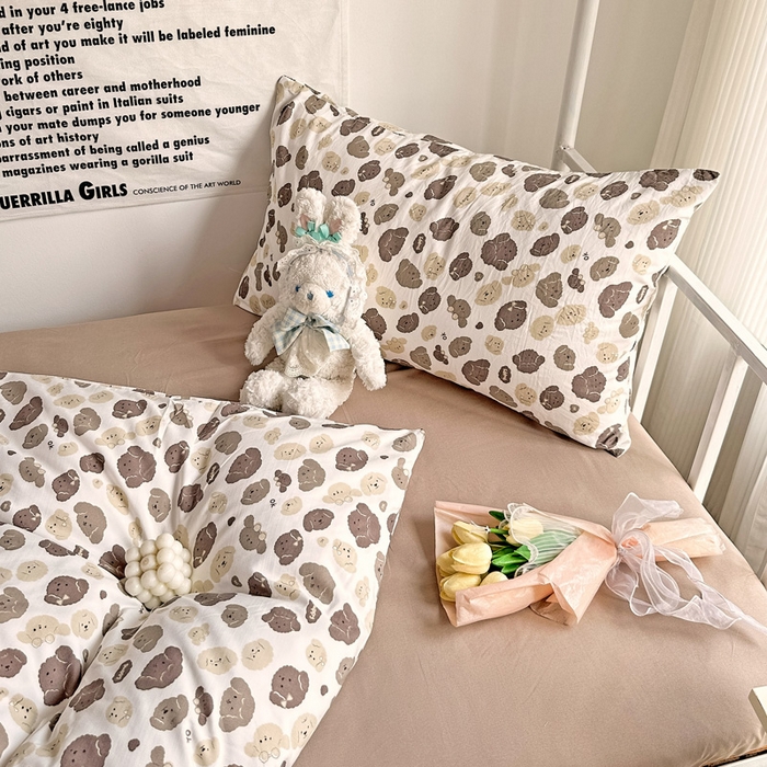 91家纺网 家纺一手货源 找家纺 芷凡家纺 2025新款水洗棉双层纱学生三件套宿舍上下铺三件套 萌萌狗