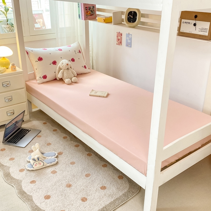 91家纺网 家纺一手货源 找家纺 芷凡家纺 2025新款水洗棉双层纱学生三件套宿舍上下铺三件套 暮烟