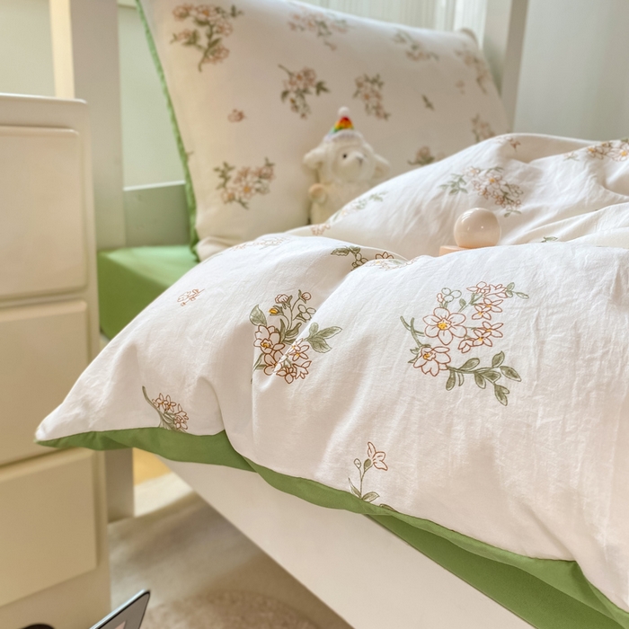 91家纺网 家纺一手货源 找家纺 芷凡家纺 2025新款水洗棉双层纱学生三件套宿舍上下铺三件套 雨季