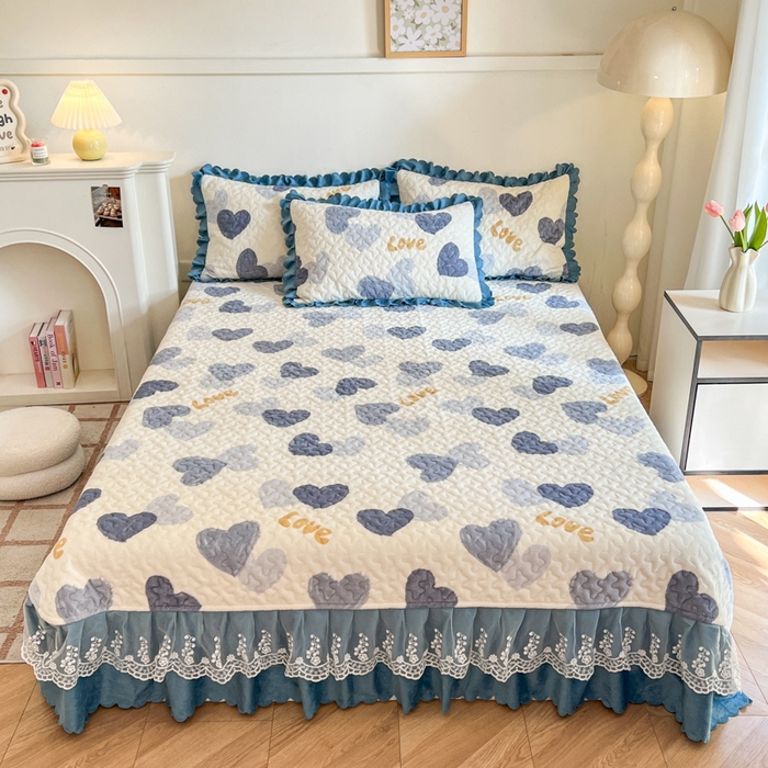 金梦家居 2025新款高克重牛奶绒印花床盖四件套 怦然心动