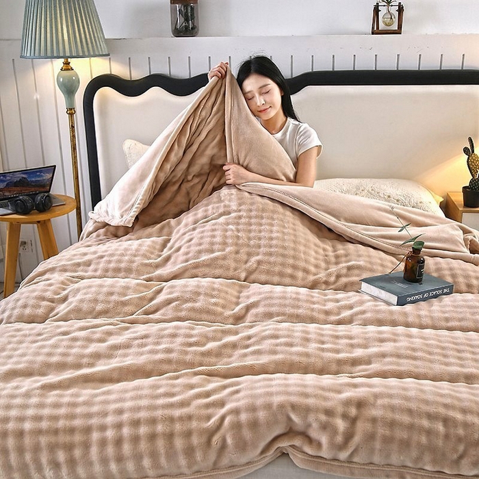 91家纺网 家纺一手货源 找家纺 昊恩毛毯 2025新款双面牛奶绒被套 单被套被套单件 驼色