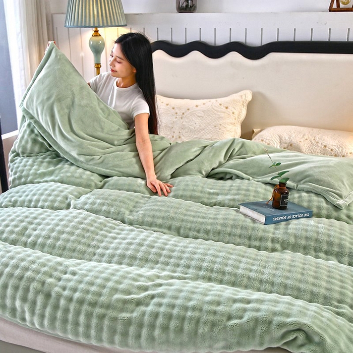 91家纺网 家纺一手货源 找家纺 昊恩毛毯 2025新款双面牛奶绒被套 单被套被套单件 暗绿