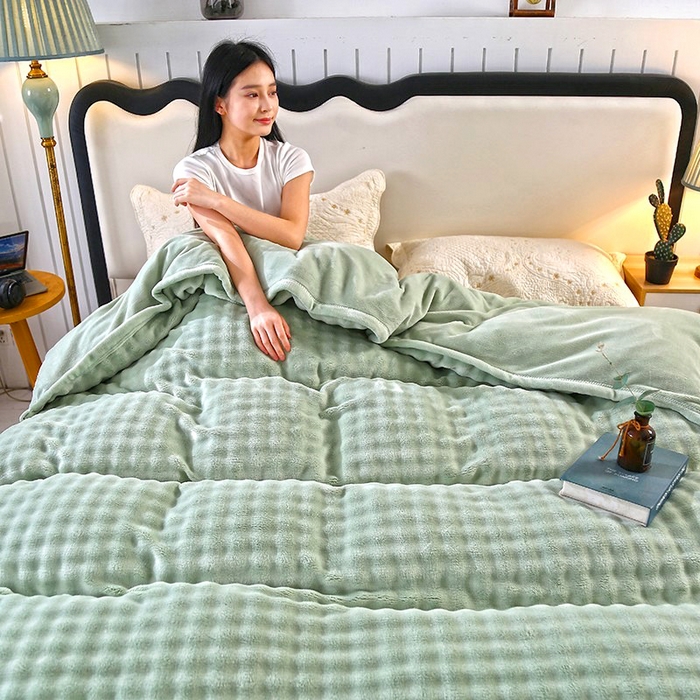 91家纺网 家纺一手货源 找家纺 昊恩毛毯 2025新款双面牛奶绒被套 单被套被套单件 暗绿