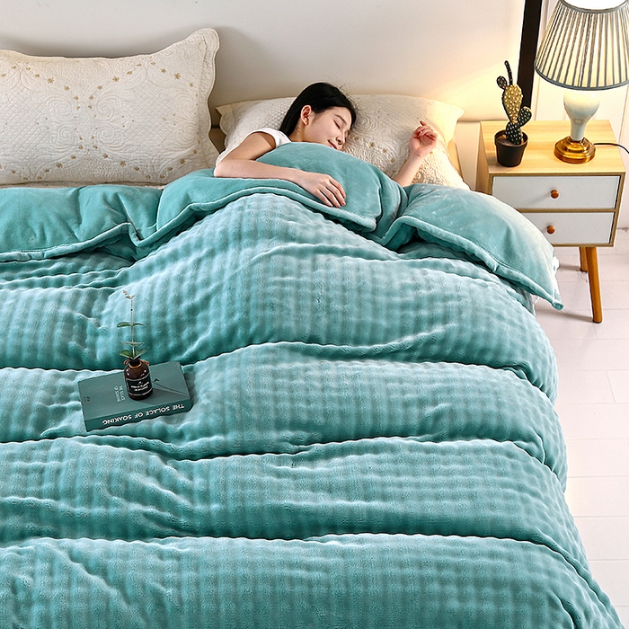 91家纺网 家纺一手货源 找家纺 昊恩毛毯 2025新款双面牛奶绒被套 单被套被套单件 水绿